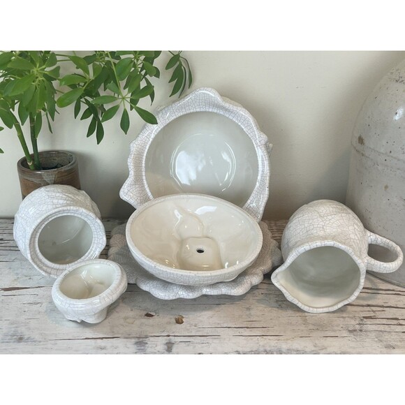 Vintage Set Of White Crackled Crazed Cabbage Leaf: Tureen, Creamer & Sugar Bowl - Picture 9 of 10